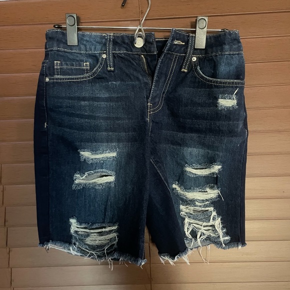 Distressed Shorts - Picture 1 of 1